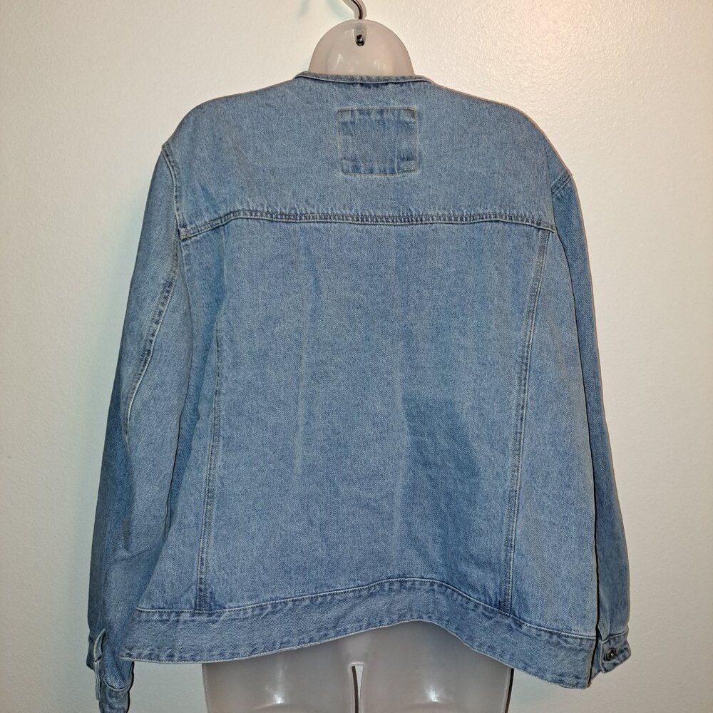 Levi Strauss &CO. Light-Wash Collarless,  Denim Trucker Jacket - Picture 6 of 14